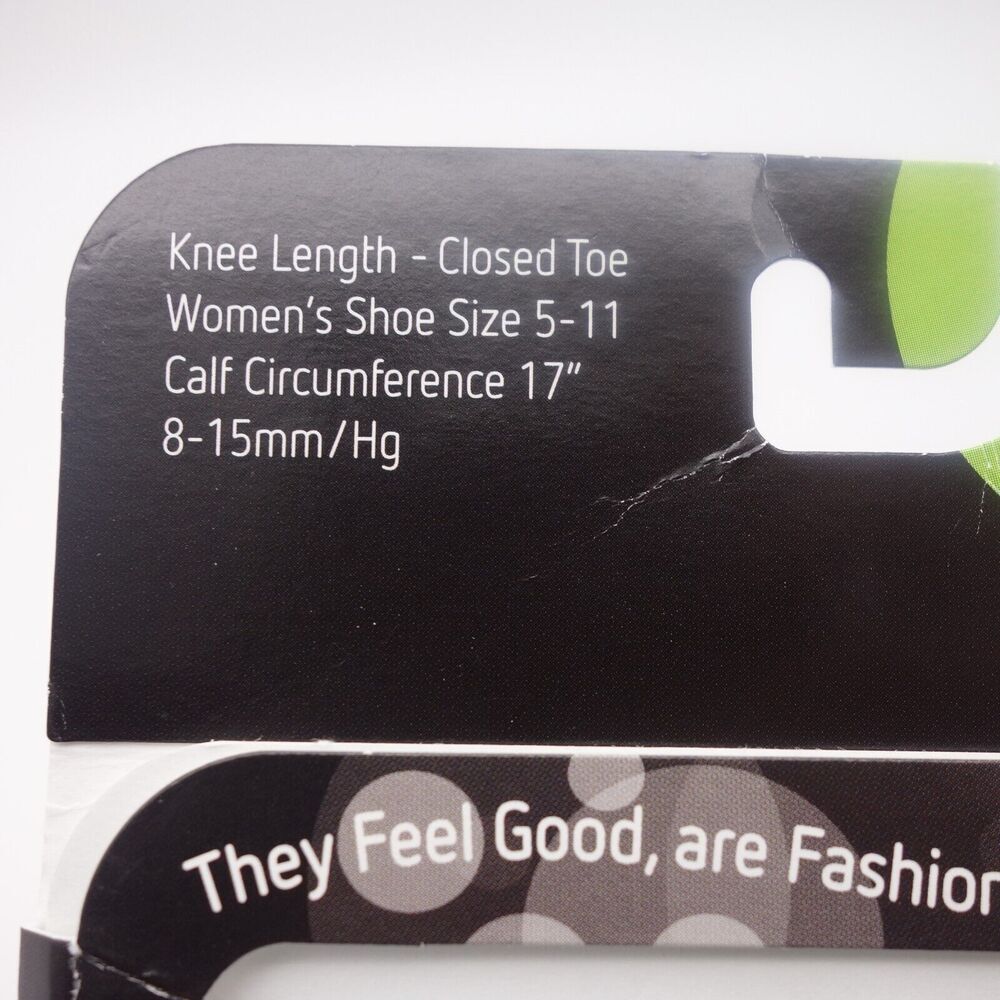 NEW Cutieful Therapeutic Compression Socks Fits Sizes 5-11 Christmas Snow Angels - Picture 6 of 6